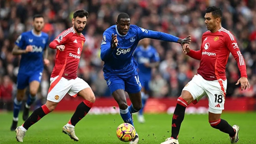 Trực tiếp Everton vs MU: Thử thách lớn cho Quỷ đỏ